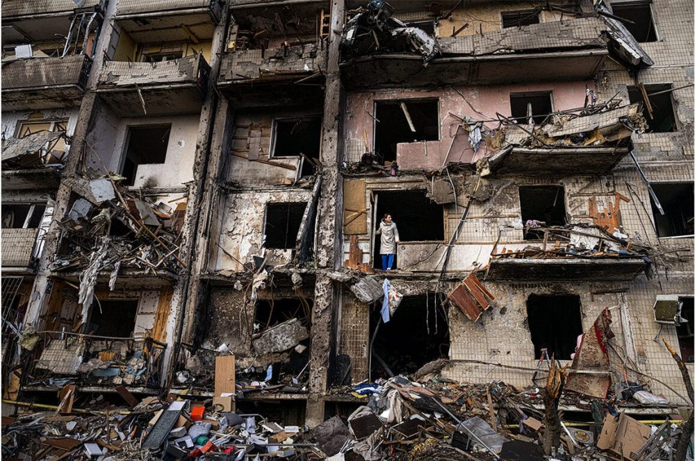 addario-the-struggle-to-survive