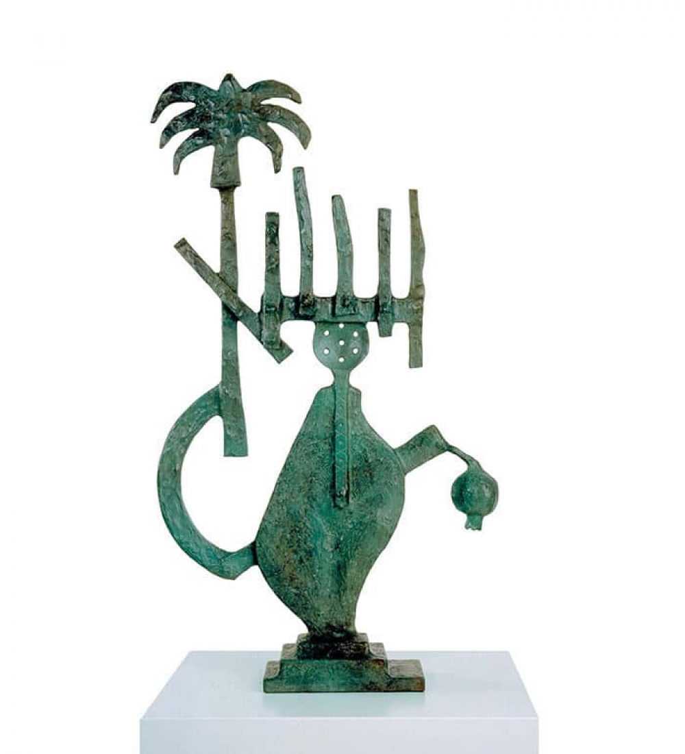 halahmy,_lady_with_a_wonderful_crown,_2016.90.01_from_artist