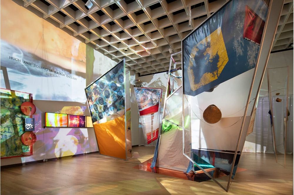 slideshow_sri_prabha_-_spaceresearchcentre_aka_southern_lights,_via_the_transmutable_central_dharma_gateway_incorporating_the_5_known_elements